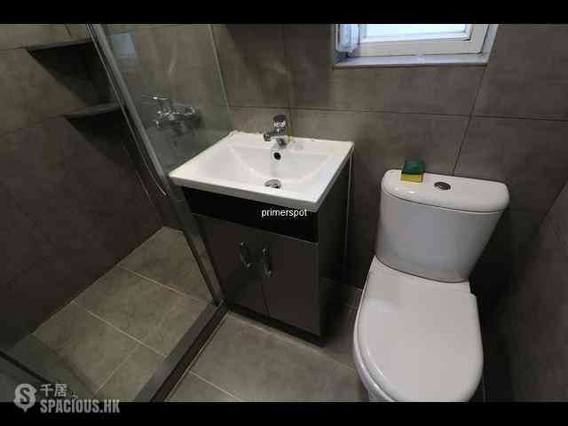 Wan Chai - Galway Court 04