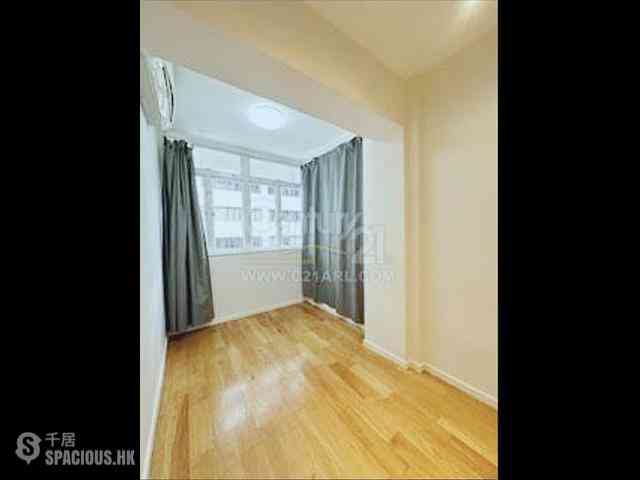 Leighton Hill - Starlight House 08