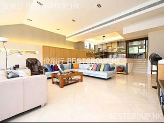 Deep Water Bay - Manderly Garden 03