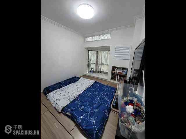 Tseung Kwan O - The Pinnacle Block 3 12