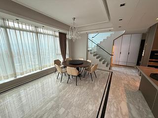 West Kowloon - The Harbourside 03