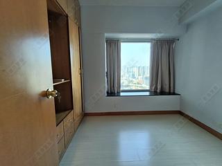 West Kowloon - Sorrento Phase 1 Block 6 04