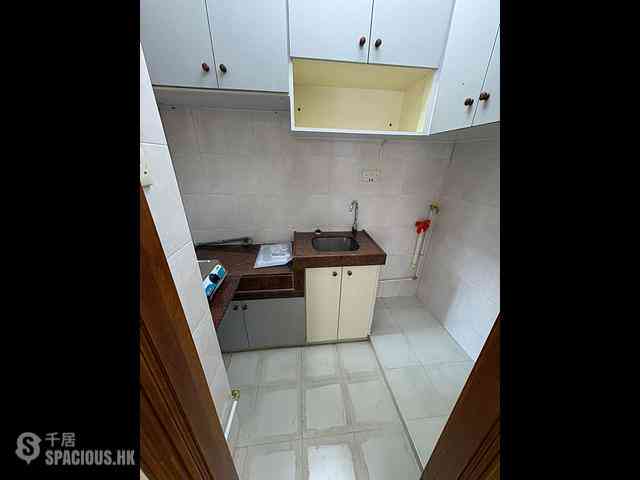 Shau Kei Wan - Galaxy Plaza 08