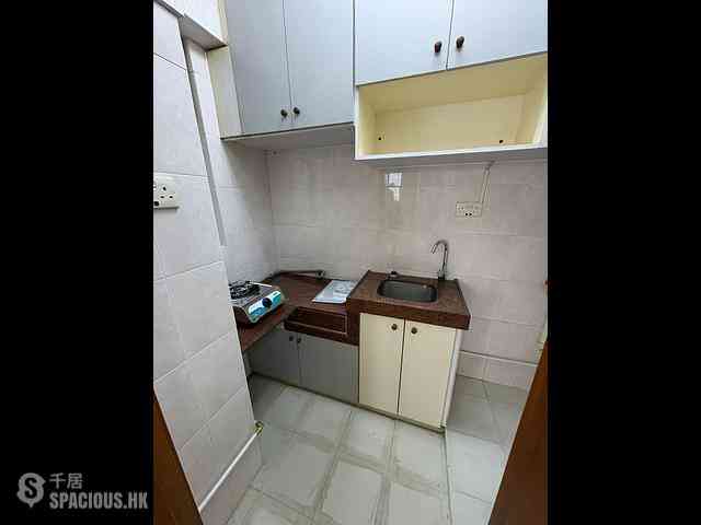 Shau Kei Wan - Galaxy Plaza 09