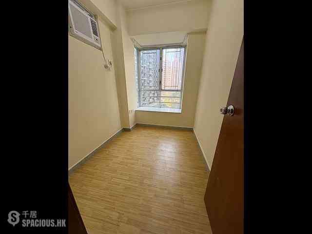 Shau Kei Wan - Galaxy Plaza 04