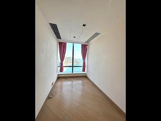 Ap Lei Chau - Larvotto Block 2 06