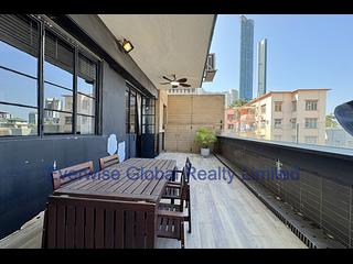 Happy Valley - Sanitarian Apartments 03