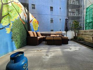 Central - 41-43, Gough Street 06