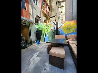 Central - 41-43, Gough Street 13