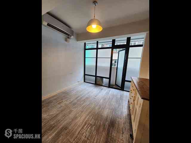 Central - 41-43, Gough Street 16