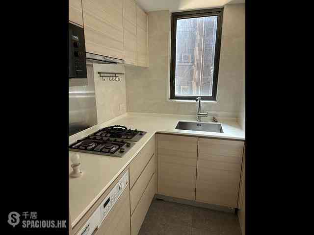 Ho Man Tin - Mantin Heights Block 2 06