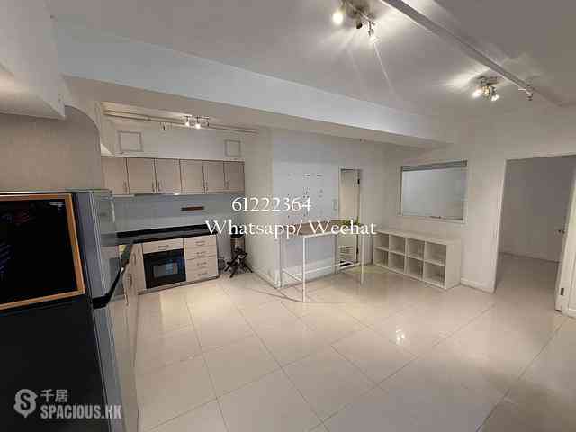 Sheung Wan - 8-10, Mercer Street 01