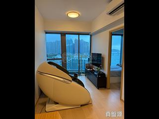 Tseung Kwan O - Twin Peaks Block 2 02