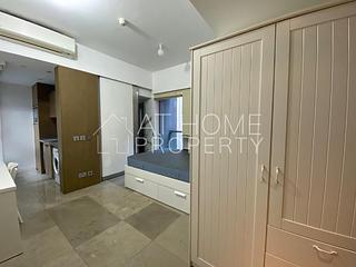 Shek Tong Tsui - Eight South Lane 03