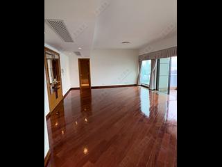 West Kowloon - The Arch Sky Tower (Block 1) 04