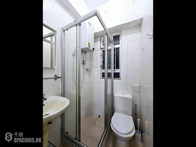 Wan Chai - Man Hing Mansion 07