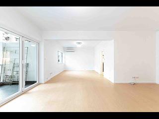 Mid Levels Central - Emerald Court 03