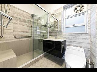 Mid Levels Central - Emerald Court 12