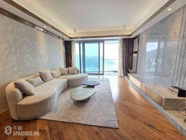 Ap Lei Chau - Marina South Block 1 02