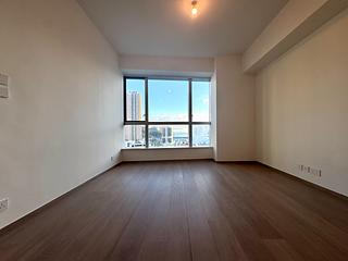 Wong Chuk Hang - Marinella Block 1 03