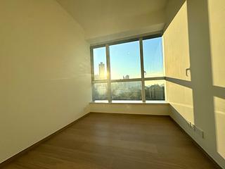Wong Chuk Hang - Marinella Block 1 04