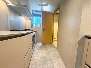 Wong Chuk Hang - Marinella Block 1 10