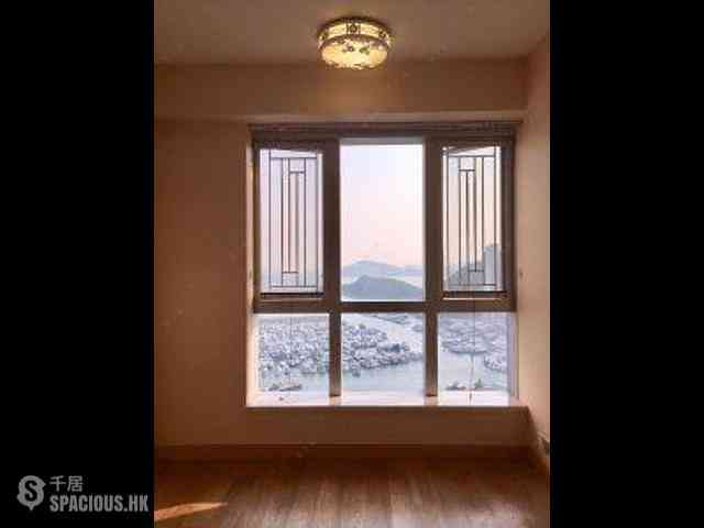 Wong Chuk Hang - Marinella Block 2 02