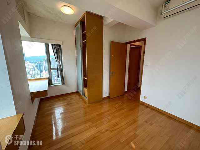 Wan Chai - The Zenith Phase 1 Block 1 01