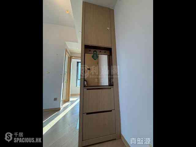 Lohas Park - Manor Hill Tower 2 02