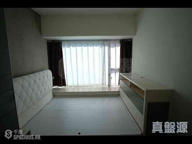 West Kowloon - The Waterfront Phase 2 Block 7 05