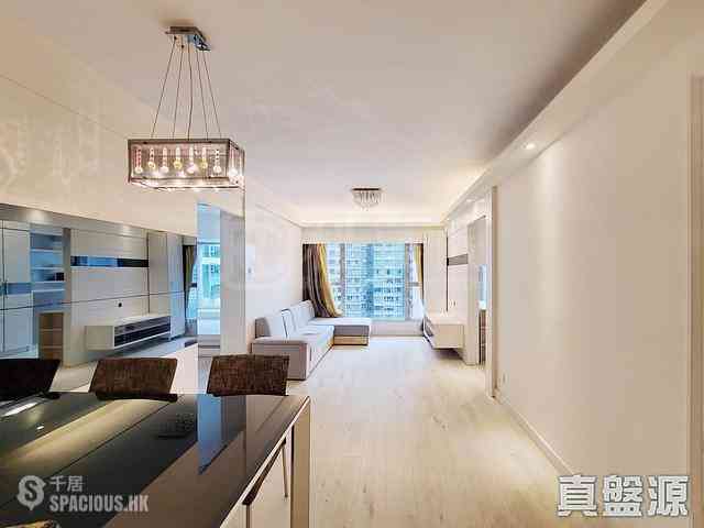 West Kowloon - The Waterfront Phase 2 Block 7 07