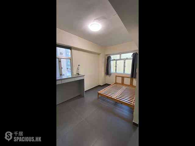 Sai Ying Pun - The First Building 01