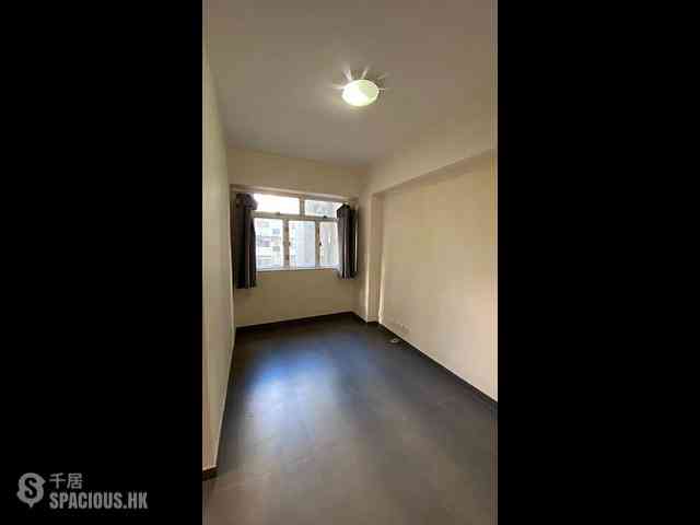 Sai Ying Pun - The First Building 02