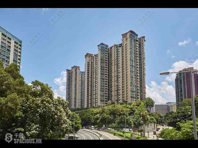 Yau Ma Tei - Parc Palais 12