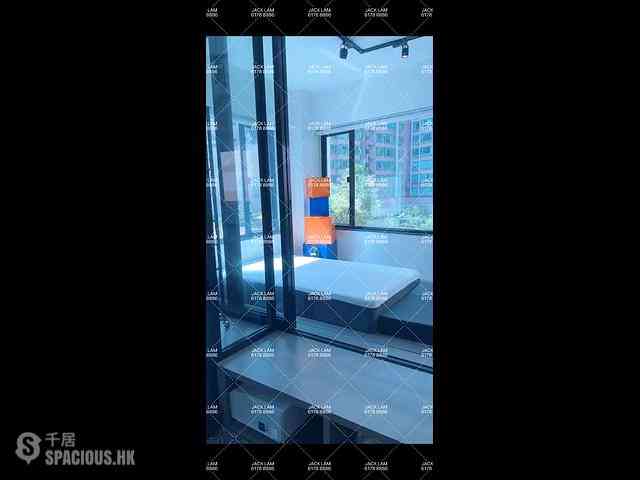 上环 - 皇后大道西40号 01