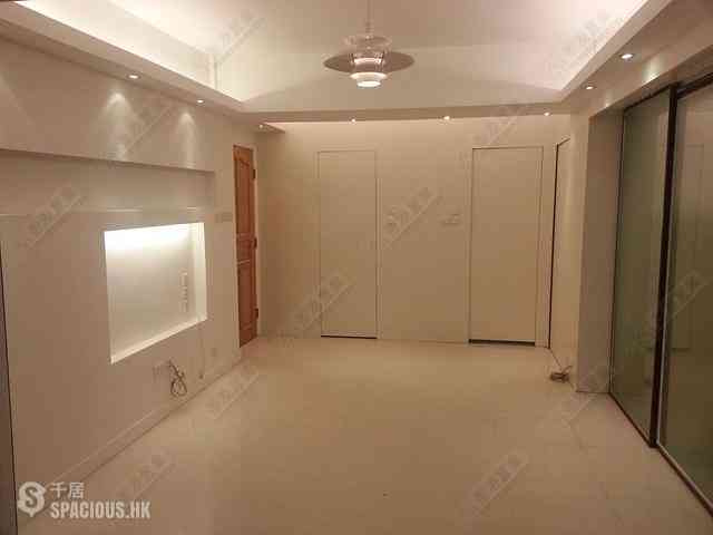 Causeway Bay - Bay View Mansion 04
