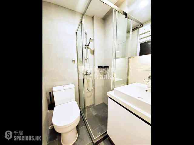 Wan Chai - 323, Lockhart Road 07