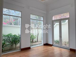 Repulse Bay - 110, Repulse Bay Road 05