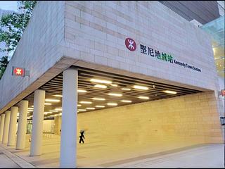 堅尼地城 - 雅福台 10
