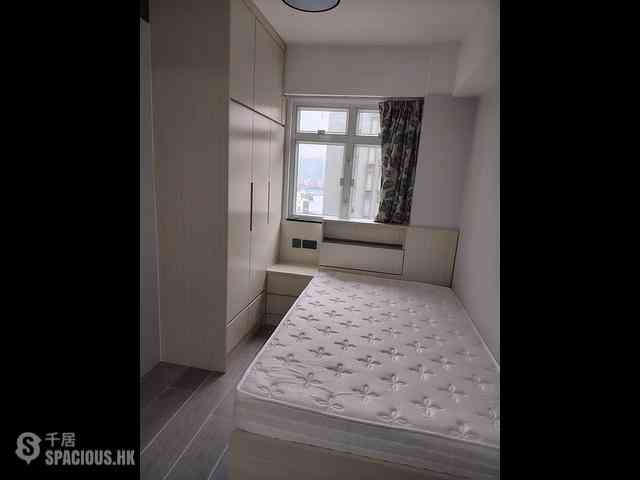 Causeway Bay - Kwong On Building 04