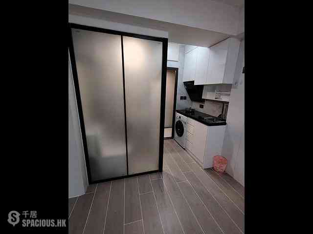 Causeway Bay - Kwong On Building 09