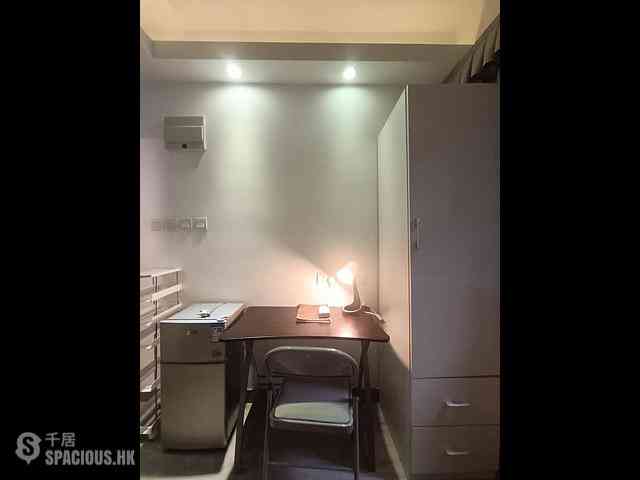 Wan Chai - Woon Yin Building 02