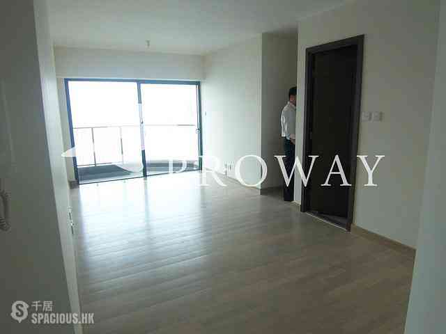 Sai Wan Ho - Grand Promenade 01