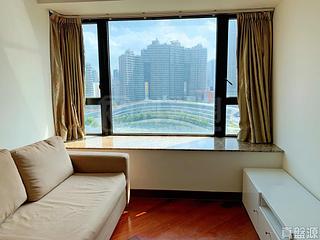 West Kowloon - The Arch Star Tower (Block 2) 02