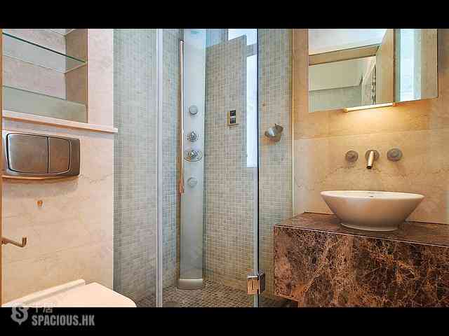 Repulse Bay - Grosvenor Place 03
