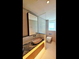 Wong Chuk Hang - Marinella Block 1 08