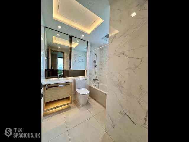 Ho Man Tin - Mantin Heights Block 3 07