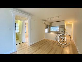 Discovery Bay - Discovery Bay Phase 5 Greenvale Village Greenburg Court (Block 2) 2 05
