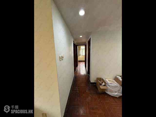 Sai Ying Pun - Kingsfield Tower Block A 08