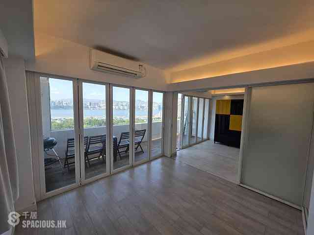 Causeway Bay - Bay View Mansion Block A 07